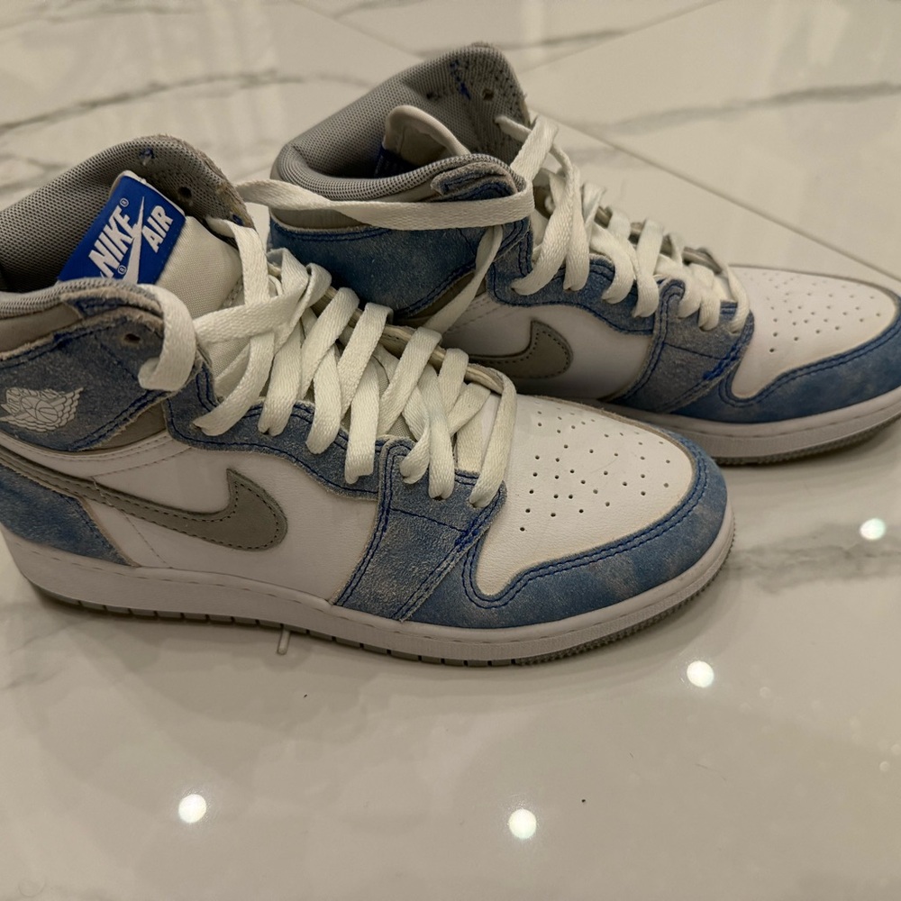 Jordan 1 highs in Blue, White, and Gray